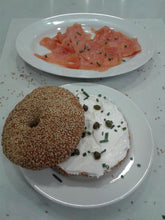 Load image into Gallery viewer, Sesame Bagels